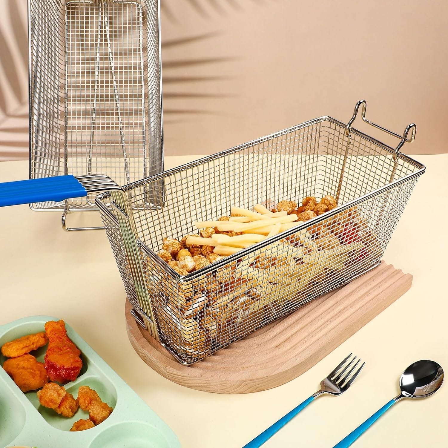 4 Pcs Deep Fryer Basket 13 1/4 x 6 1/2 x 6 with Non-slip Handle Heavy Duty Plated Iron Construction Front Hooks Non-slip Handle for Restaurant Kitchen Chip Fish Commercial Fryer Basket