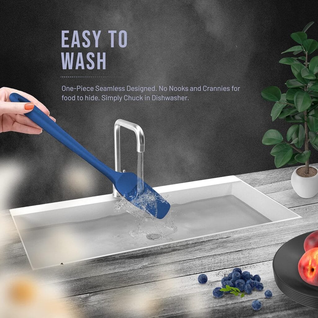 BakeRoyal Silicone Spatula Set - 4-Piece Rubber Spatulas Silicone Heat Resistant 600°F for Everyday Task - Seamless Design Kitchen Spatulas for Nonstick Cookware - Silicone Kitchen Utensils Sets