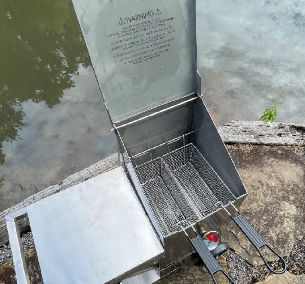 Bayou Classic 700-704 - 4-gal Stainless Metal Bayou Fryer with Cart Bayou Classic 700-704 - 4-gal Stainless Metal Bayou Fryer with Cart