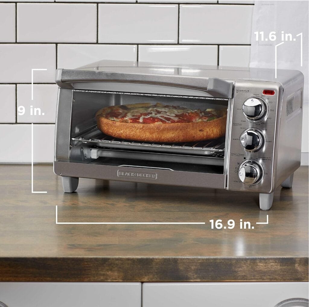 BLACK+DECKER 4-Slice Toaster Oven, TO1313SBD, Even Toast, 4 Cooking Functions Bake, Broil, Toast and Keep Warm, Removable Crumb Tray, Timer BLACK+DECKER 4-Slice Toaster Oven, TO1313SBD, Even Toast, 4 Cooking Functions Bake, Broil, Toast and Keep Warm, Removable Crumb Tray, Timer