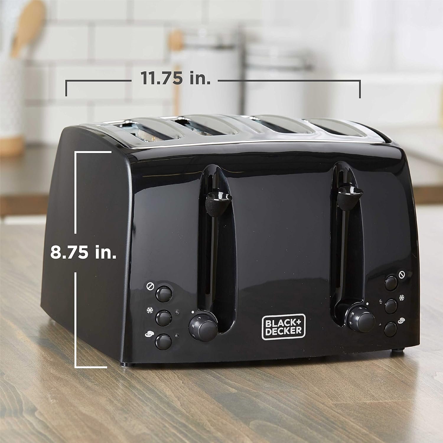 BLACK+DECKER 4-Slice Toaster, TR1410BD, Extra-Wide, 7 Shade Settings, Crumb Trays, Gloss Black