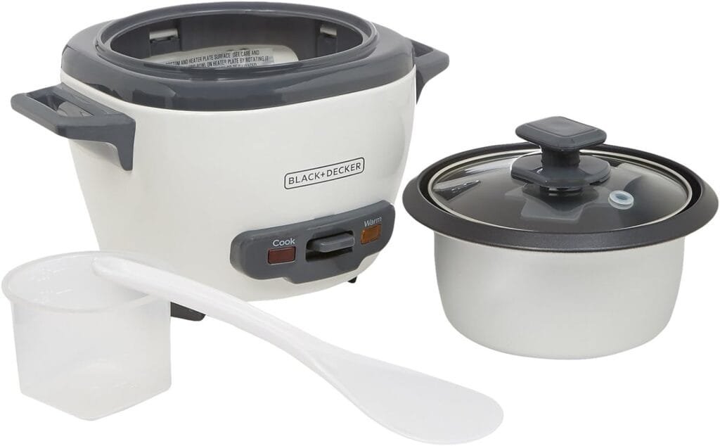 BLACK+DECKER 6-Cup Rice Cooker, RC506, 3-cup Uncooked Rice, Steaming Basket, Removable Non-Stick Bowl, One Touch BLACK+DECKER 6-Cup Rice Cooker, RC506, 3-cup Uncooked Rice, Steaming Basket, Removable Non-Stick Bowl, One Touch