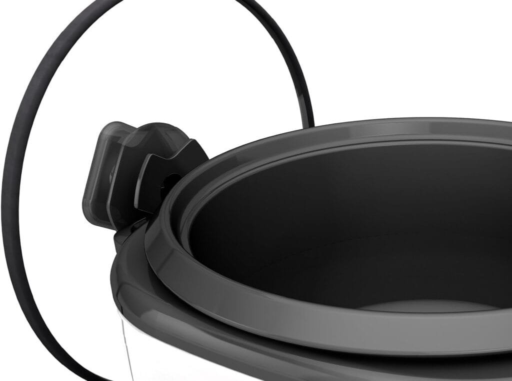 BLACK+DECKER 6-Cup Rice Cooker, RC506, 3-cup Uncooked Rice, Steaming Basket, Removable Non-Stick Bowl, One Touch BLACK+DECKER 6-Cup Rice Cooker, RC506, 3-cup Uncooked Rice, Steaming Basket, Removable Non-Stick Bowl, One Touch