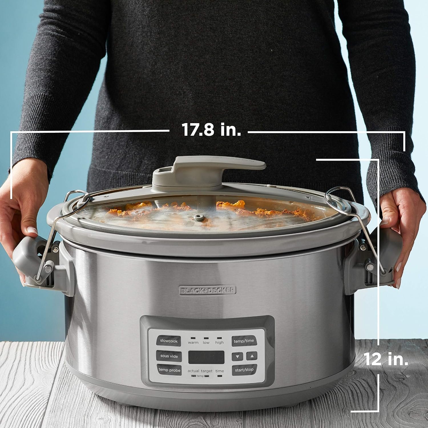 BLACK+DECKER 7-Quart Digital Slow Cooker, SCD7007SSD, Temperature Probe, Sous-Vide, Locking Lid, Removable Stoneware Crock