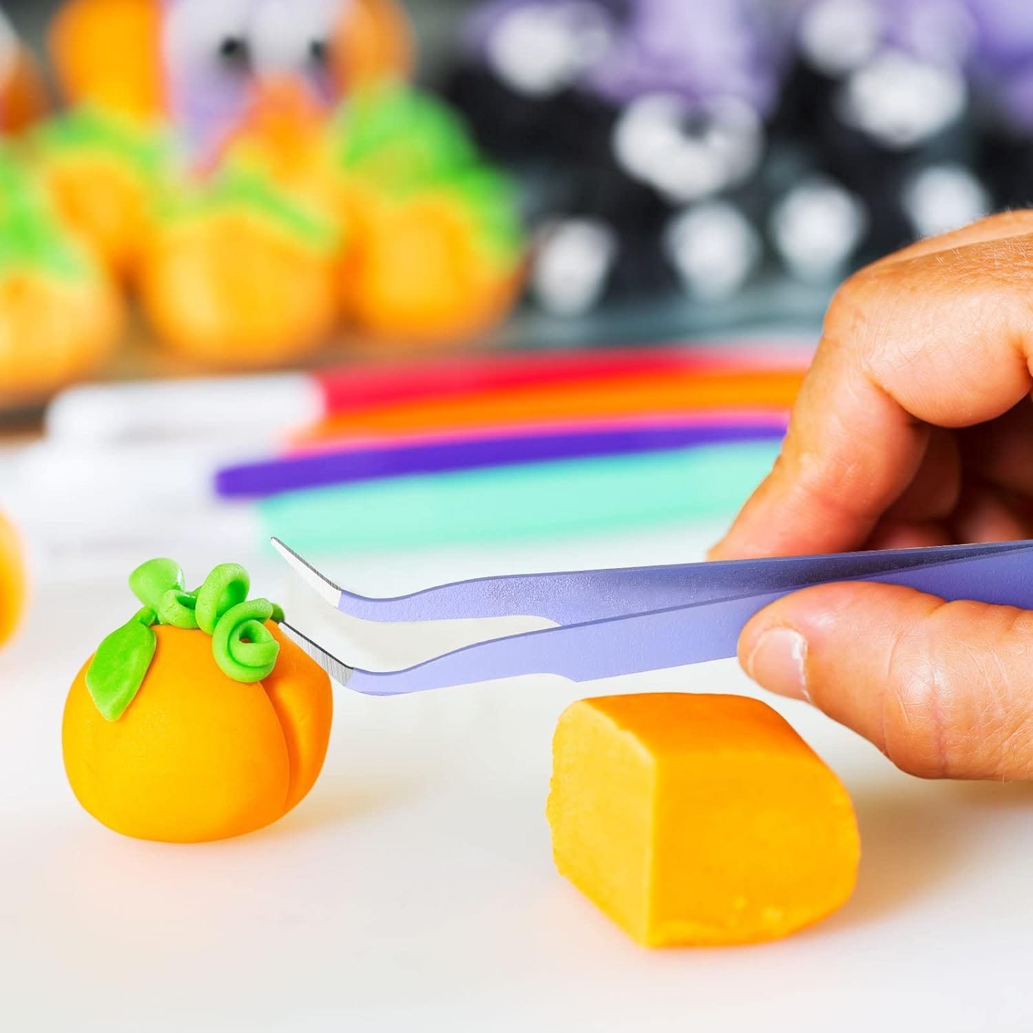 Cake Candy Decorating Brushes Tools Cookie Decoration Brushes Pastry Brush and Stainless Steel Tweezers Straight and Curved Tip Tweezers Pasta Tweezers for Baking Fondant (Macaron Color, 9 Pieces)