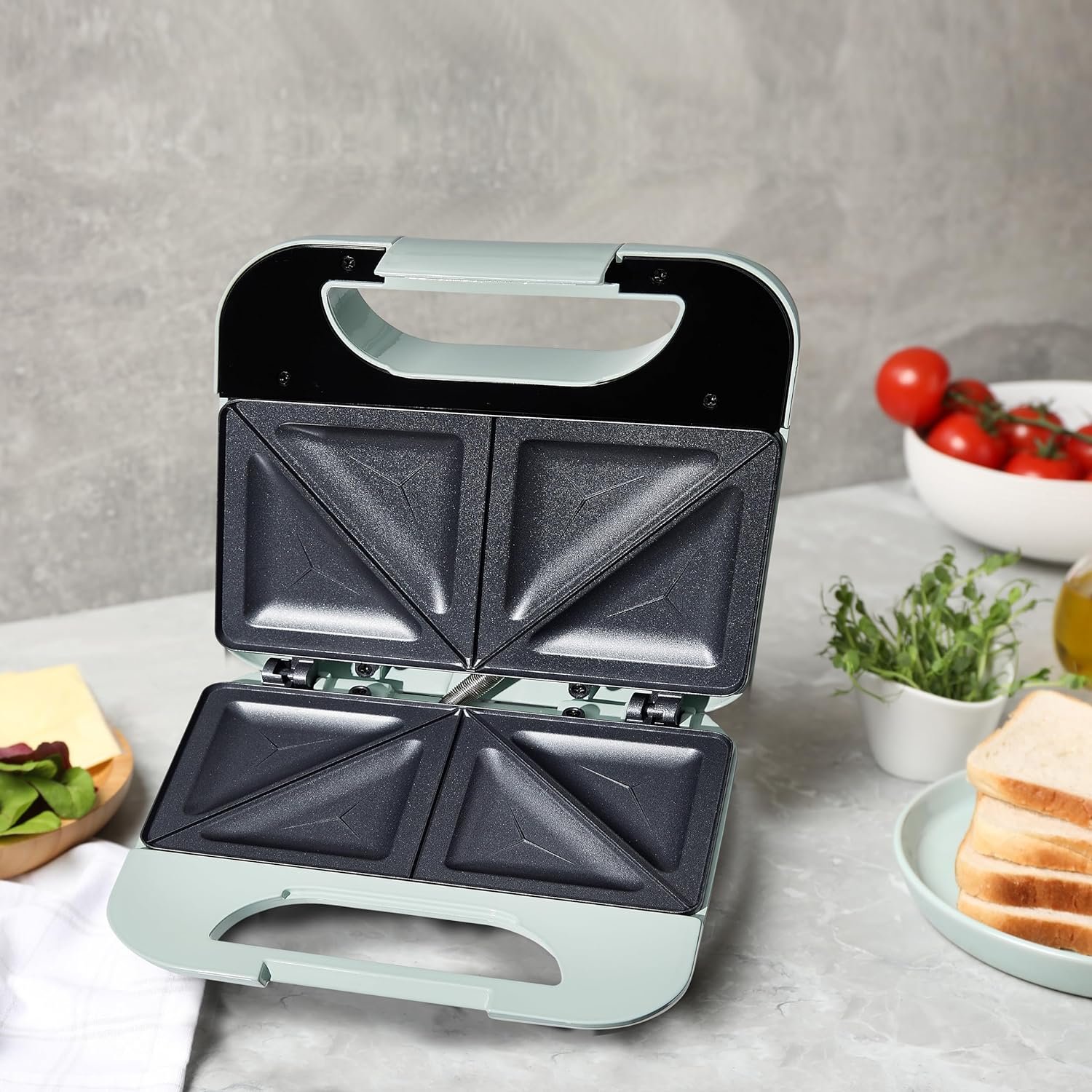 cook-with-color-sandwich-maker-750-watt-non-stick-plates-easy-to-clean-cool-touch-housing-and-skid-resistant-feet-sage - Cooking Appliance World
