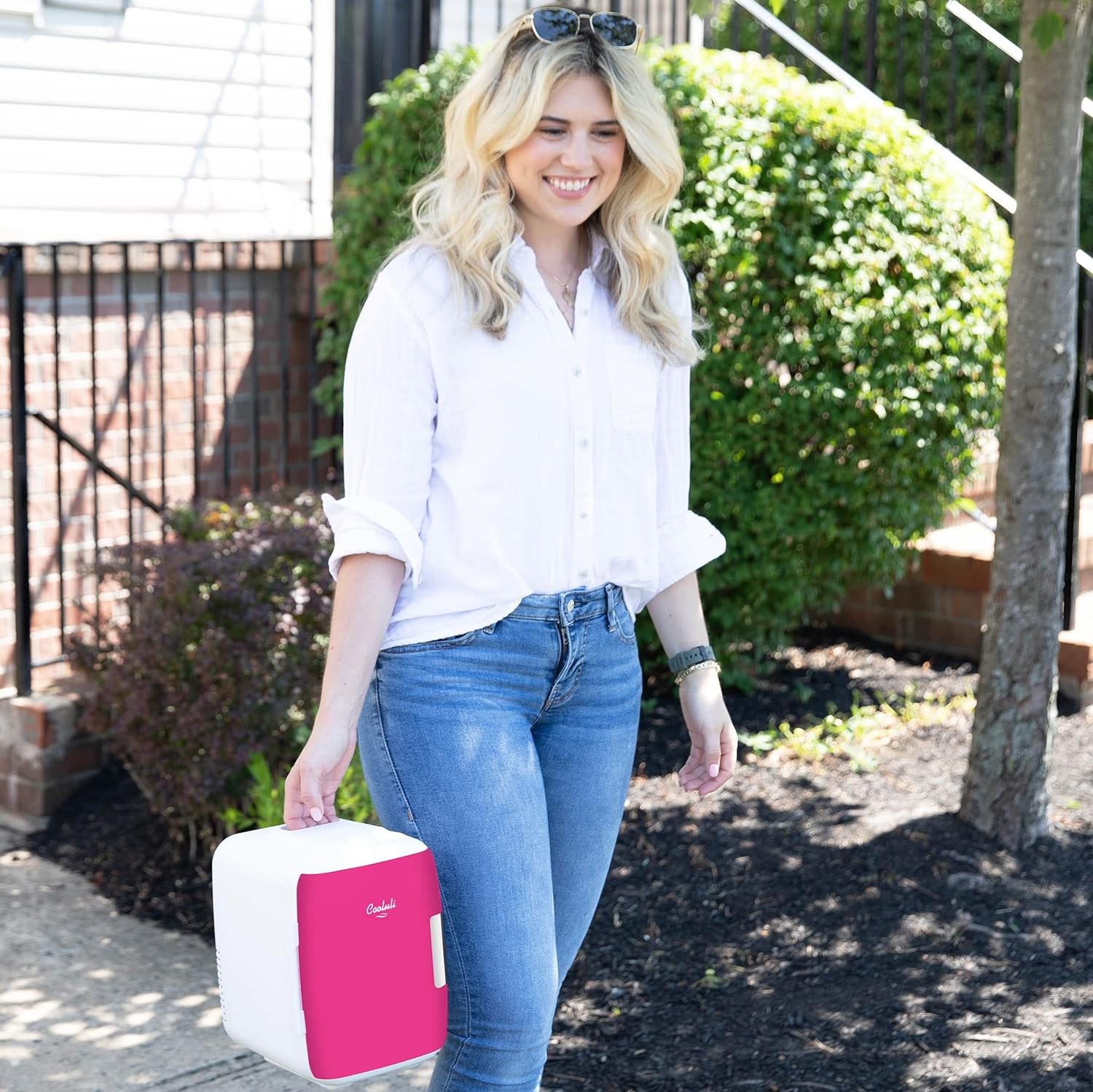 Cooluli Mini Fridge for Bedroom - Car, Office Desk  Dorm Room - Portable 4L/6 Can Electric Plug In Cooler  Warmer for Food, Drinks, Skincare Beauty  Makeup - 12v AC/DC  Exclusive USB Option, White