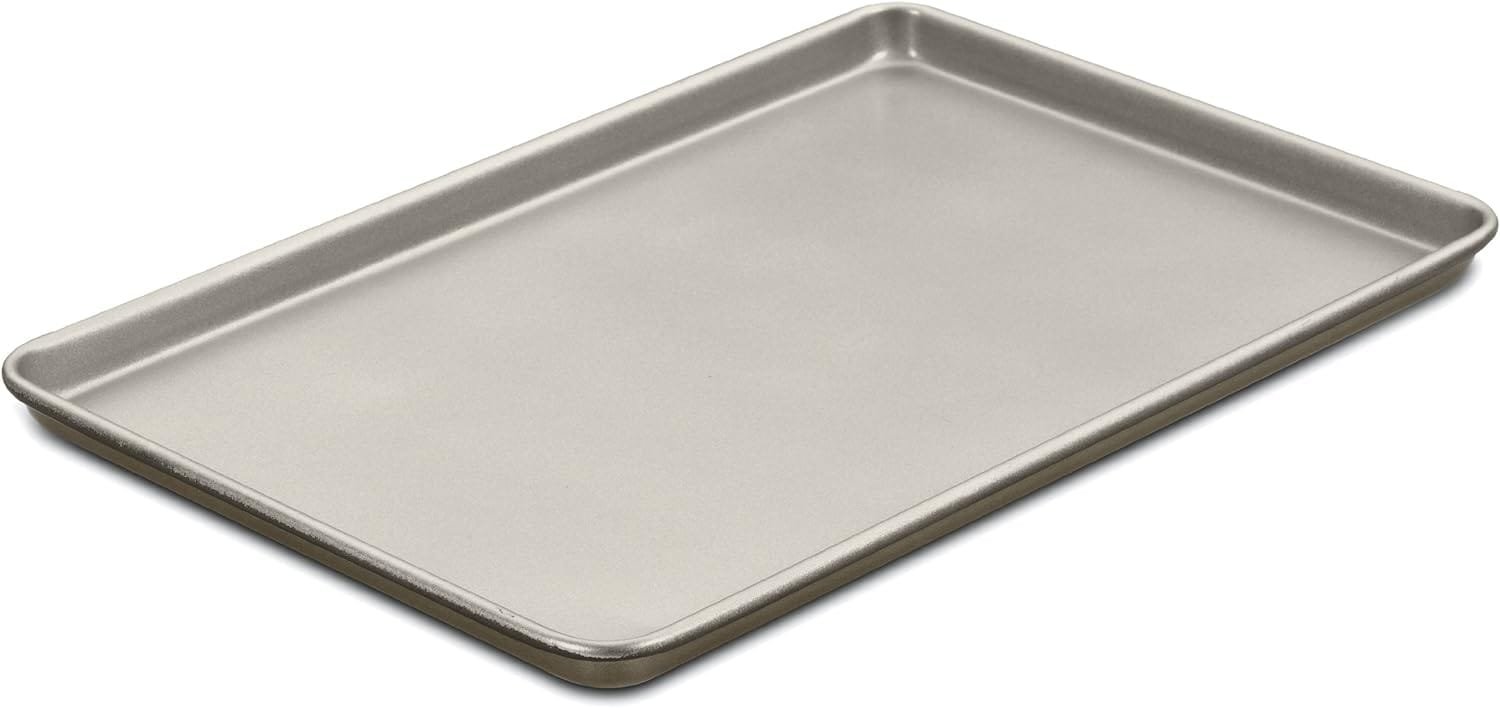 Cuisinart Chefs Classic Nonstick Bakeware 17-Inch Baking Sheet , Champagne