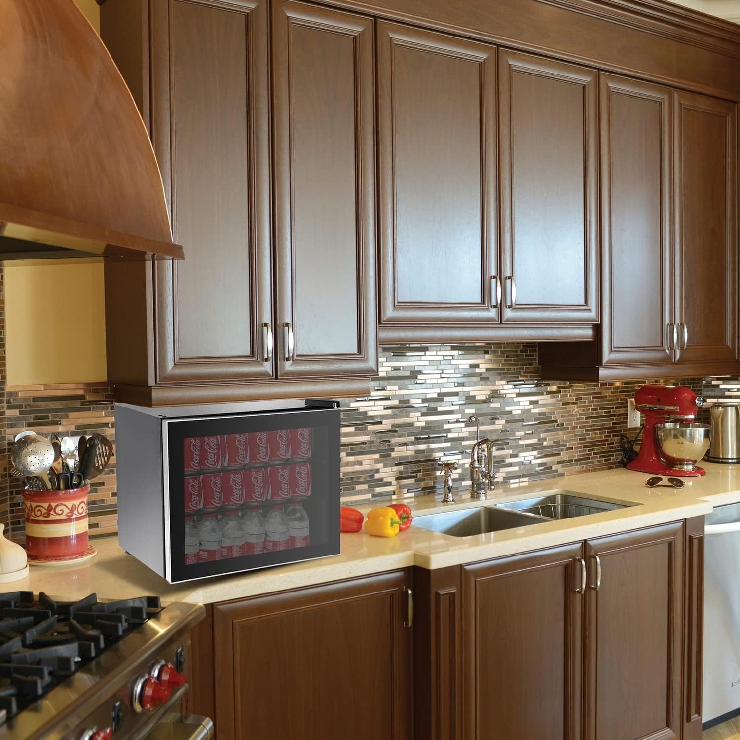 FRIGIDAIRE EFMIS164 70 Can, Glass Door Beverage Center Refrigerator FRIGIDAIRE EFMIS164 70 Can, Glass Door Beverage Center Refrigerator