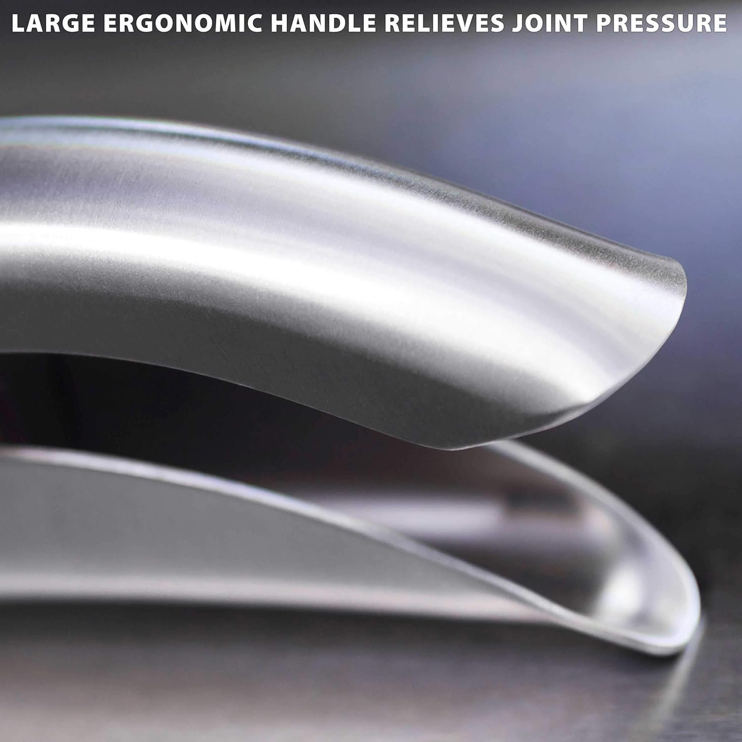 Garlic Press, Garlic Mincer Easy-squeeze Ergonomic Handle, No Need To Peel, Rust Proof, Professional Ginger Press Garlic Crusher with Handy Cleaning Brush- Dishwasher Safe (Stainless Steel) Garlic Press, Garlic Mincer Easy-squeeze Ergonomic Handle, No Need To Peel, Rust Proof, Professional Ginger Press Garlic Crusher with Handy Cleaning Brush- Dishwasher Safe (Stainless Steel)