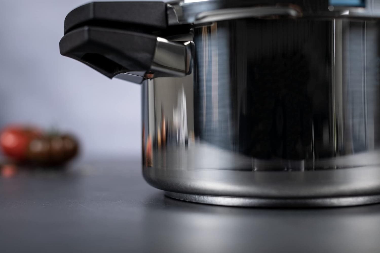 kuhn-rikon-duromatic-pressure-cooker-875-63-qt-family-of-4-with-side-handles-to-save-space - Cooking Appliance World