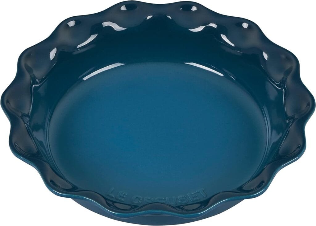 Le Creuset Stoneware 9 Heritage Pie Dish, Deep Teal Le Creuset Stoneware 9 Heritage Pie Dish, Deep Teal