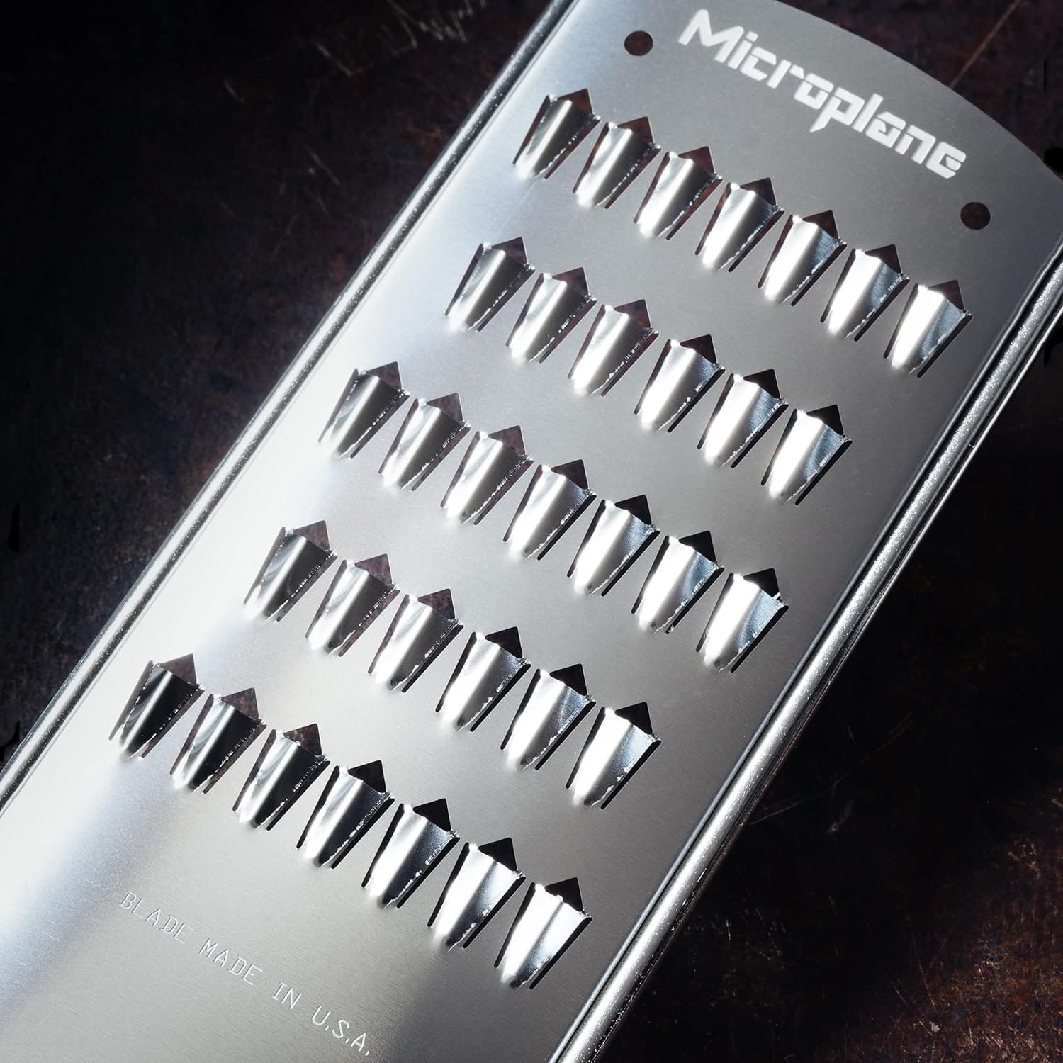 Microplane Gourmet Series Cheese Grater with Soft Touch Handle (Extra Coarse, Black)