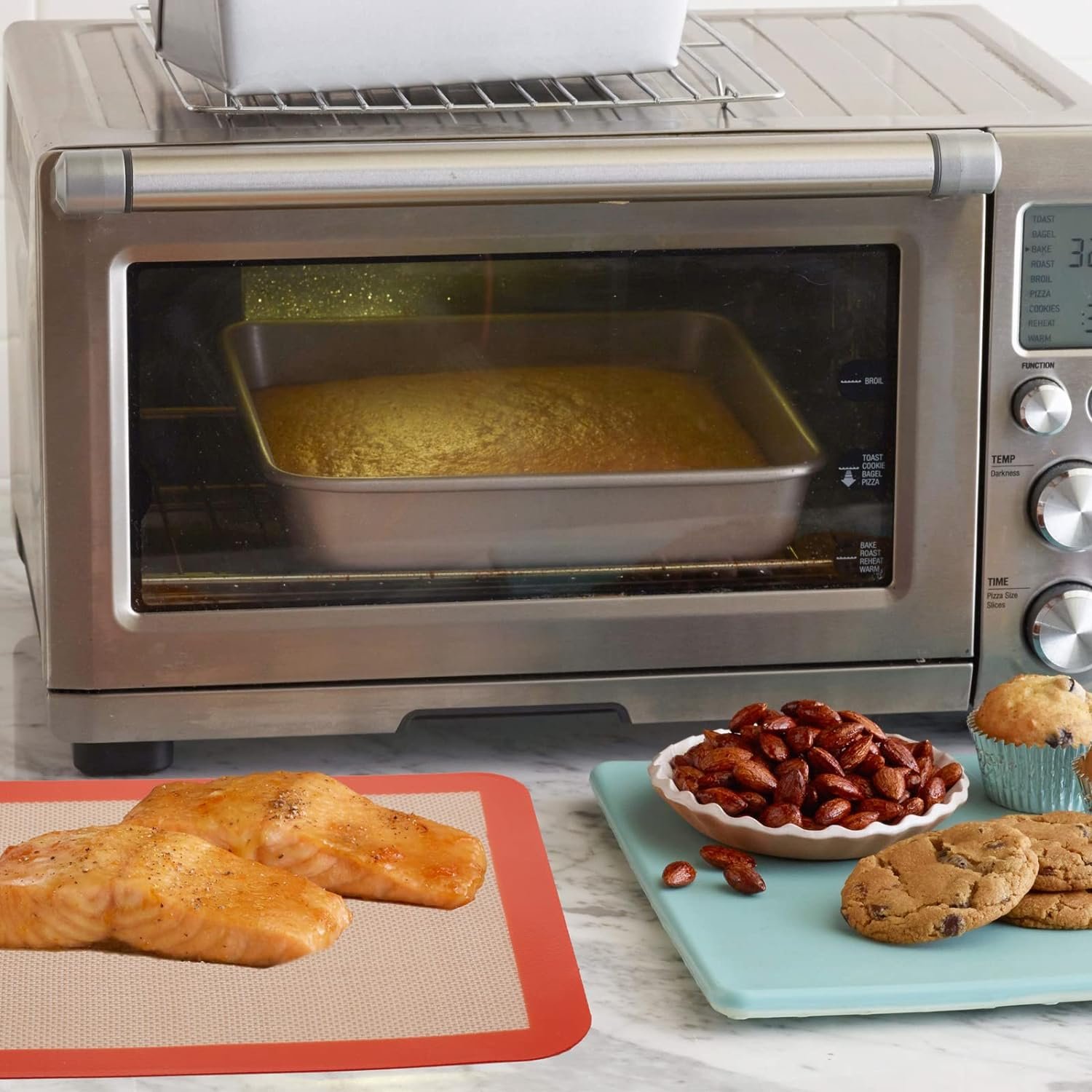 Round Silicone Baking Mats for 8 Inch Cake Pan, Food Grade, Non-Stick, Reusable Silicone Mat for Baking Pan for Bread/Tortilla/Macaron/Pastry/Pie/Bun or 9 Inch Pizza Pan, 2PCS