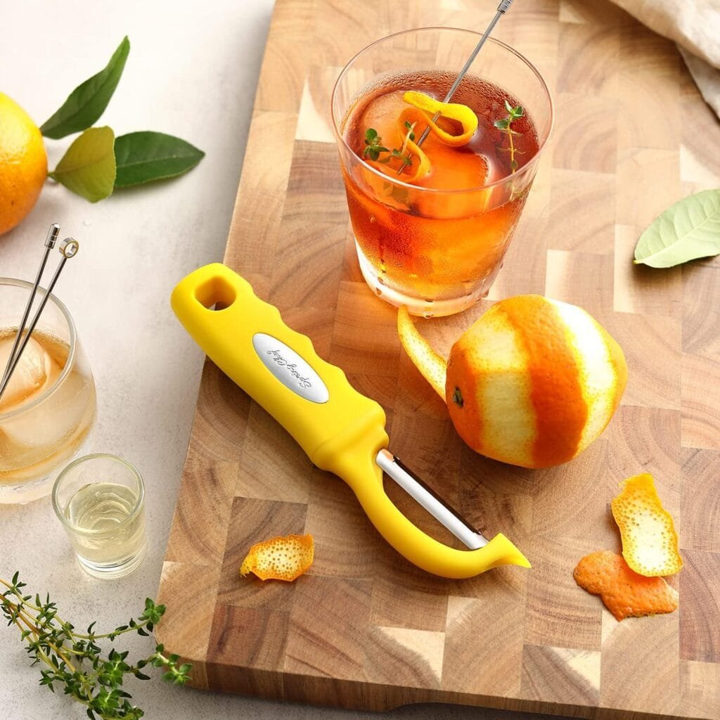 Spring Chef Premium Swivel Vegetable Peeler, Black Spring Chef Premium Swivel Vegetable Peeler, Black