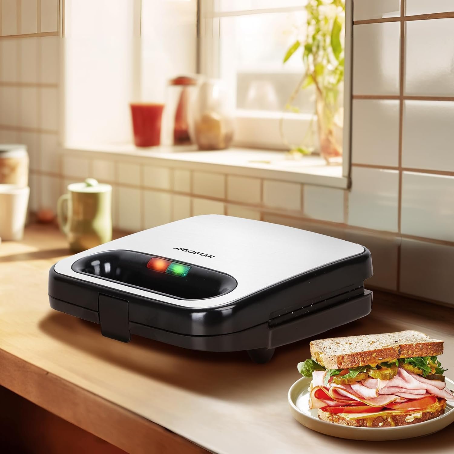 Aigostar Sandwich Maker with Super Nonstick Ceramic Plates, Panini Press Sandwich Toaster Breakfast Electric Grilled Cheese Maker Machine Tuna Melt Omelets Snacks, Tostadora de Pan Stainless Steel