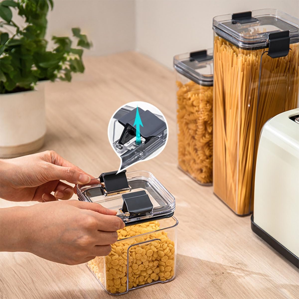 Cetomo 13Cup Sealed Food Storage Container, Fridge Organizer Bins with Clips for Kitchen, Freezable Airtight Leak-Proof Stackable Plastic Clear