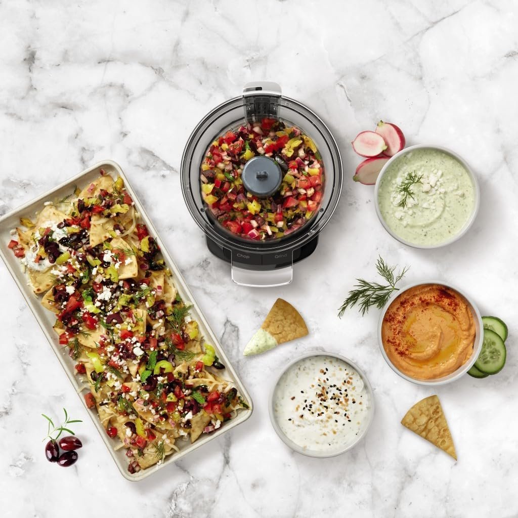 Cuisinart 3-Cup Mini Chopper (Black), CCH-3BK Cuisinart 3-Cup Mini Chopper (Black), CCH-3BK