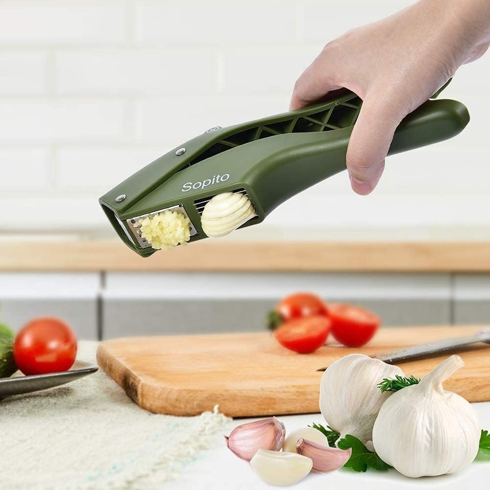 Garlic Press, Sopito 2 in 1 Garlic Cutter Garlic Press with Cleaning Brush and Silicone Garlic Pipe Peeler, Dishwasher Safe