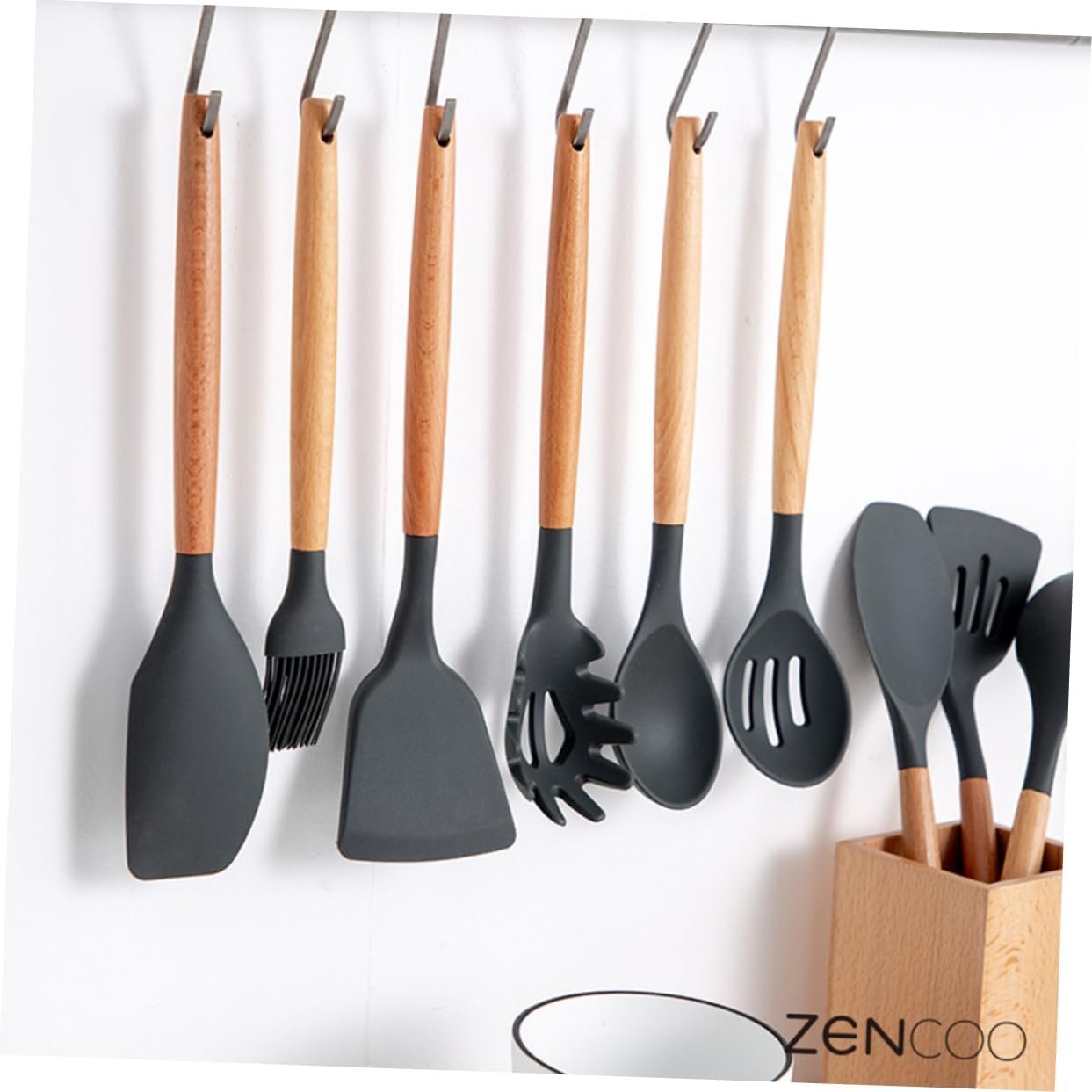 LIFKOME 2pcs Oil Brush Kitchen Baking Basting Brush for Grill Silicone Barbecue Brush Butter Oil Silicone Food Brush Silicone Pastry Brush Barbeque Brush Grill Brush Suite Wooden Household