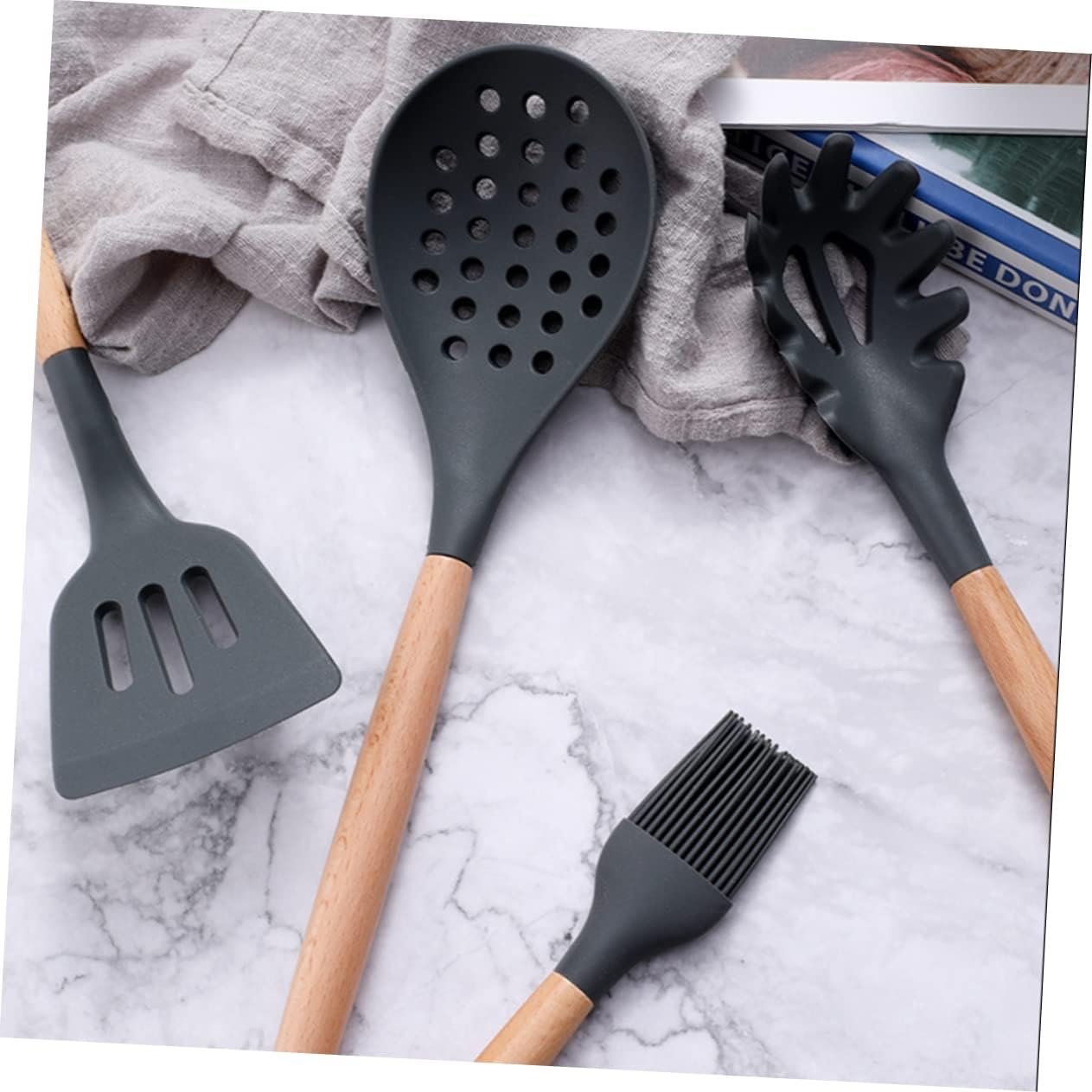 LIFKOME 2pcs Oil Brush Kitchen Baking Basting Brush for Grill Silicone Barbecue Brush Butter Oil Silicone Food Brush Silicone Pastry Brush Barbeque Brush Grill Brush Suite Wooden Household