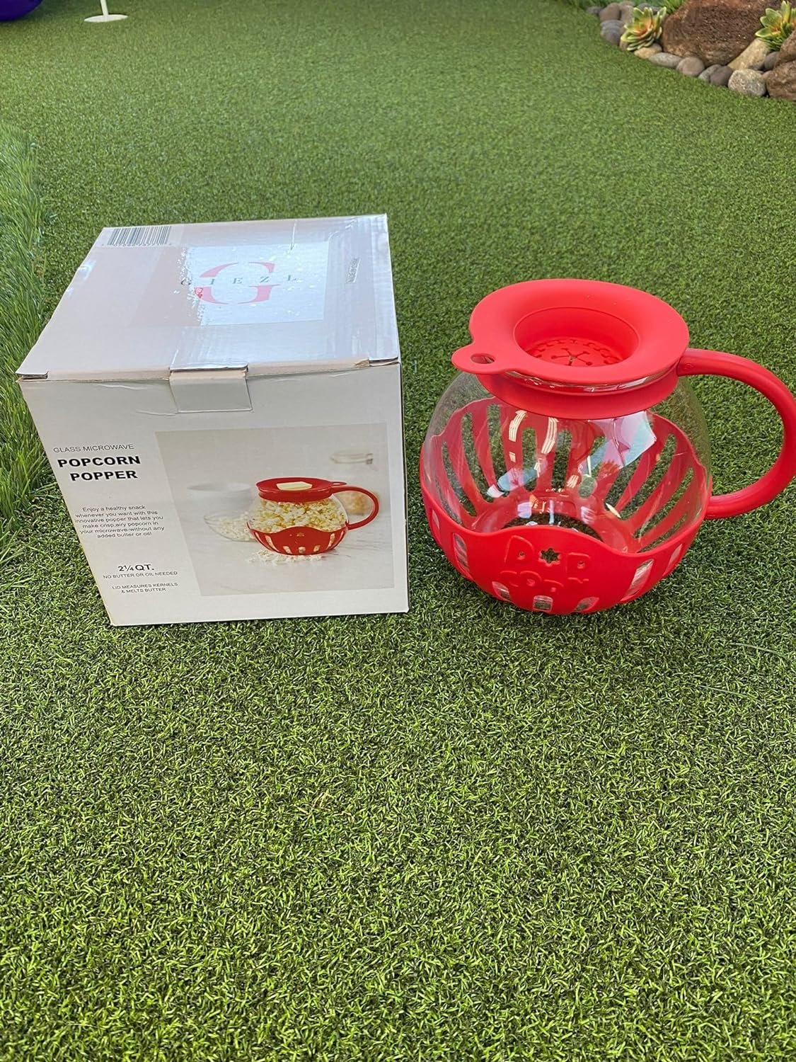 Microwave Popcorn Popper | Crafted With Borosilicate Glass | 3 in 1 Lid | Silicone Exterior  Lid Ensures Secure Grip | Microwave Popcorn Maker | 1.50 Quart | Silicone Popcorn Popper | Red
