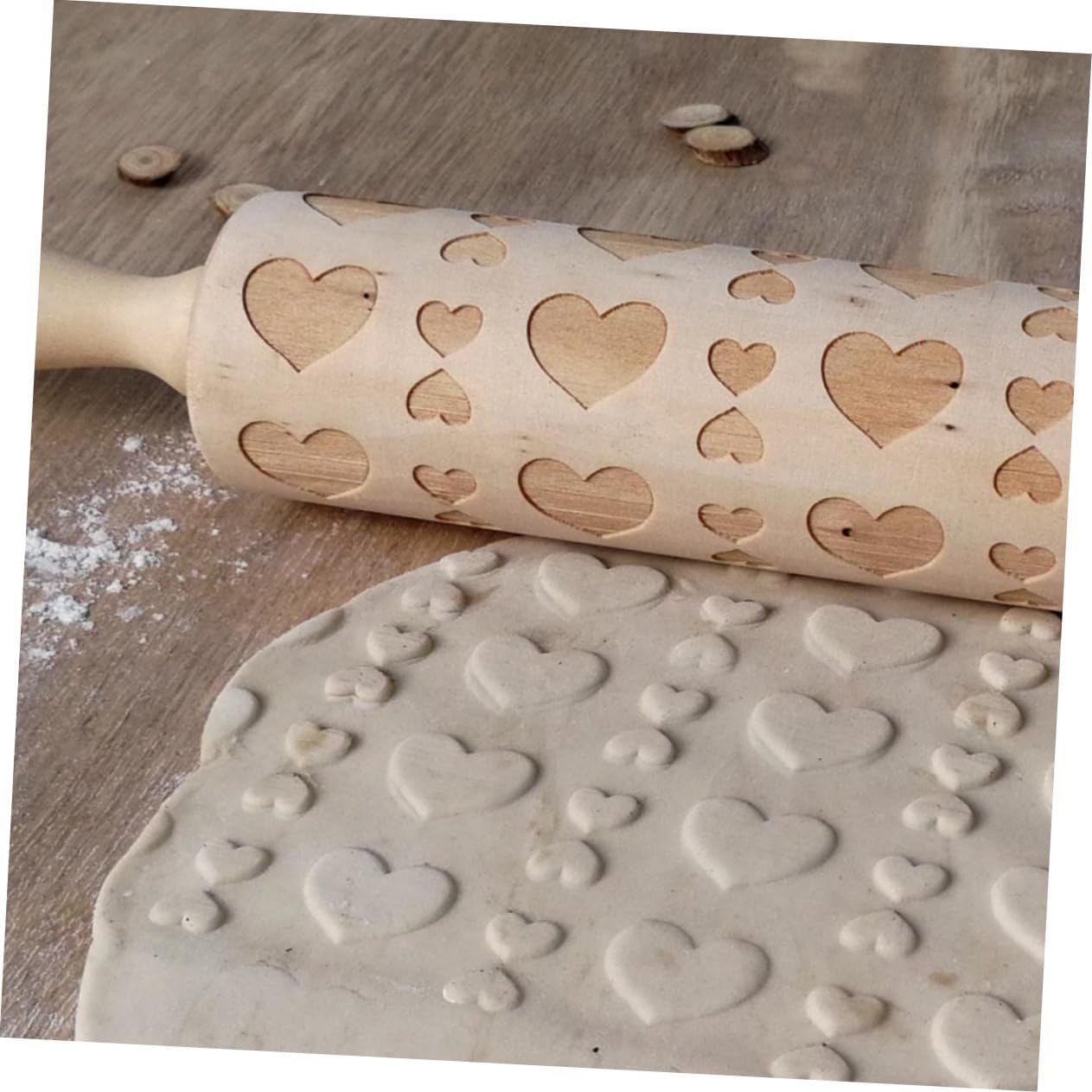 Mikinona Non-stick Rolling Pin Dough Rolling Pin Embossing Rolling Pin Heart Engraved Roller Rolling Printing Embossed Rolling Pin Pizza Rolling Pin Fondant Roller 3d Love Wooden Spaghetti