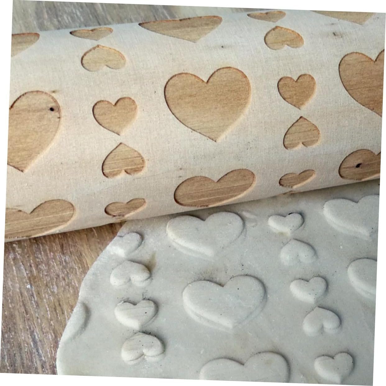 Mikinona Non-stick Rolling Pin Dough Rolling Pin Embossing Rolling Pin Heart Engraved Roller Rolling Printing Embossed Rolling Pin Pizza Rolling Pin Fondant Roller 3d Love Wooden Spaghetti