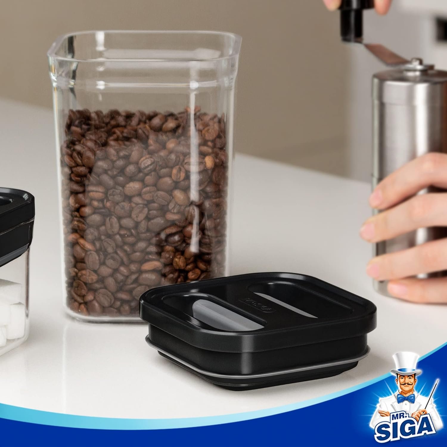 MR.SIGA 4 Pack Airtight Food Storage Container Set, BPA Free Kitchen Pantry Organization Canisters, One-handed Airtight Cereal Snack Candy Storage Containers, 1 L / 34oz, Medium, Black MR.SIGA 4 Pack Airtight Food Storage Container Set, BPA Free Kitchen Pantry Organization Canisters, One-handed Airtight Cereal Snack Candy Storage Containers, 1 L / 34oz, Medium, Black