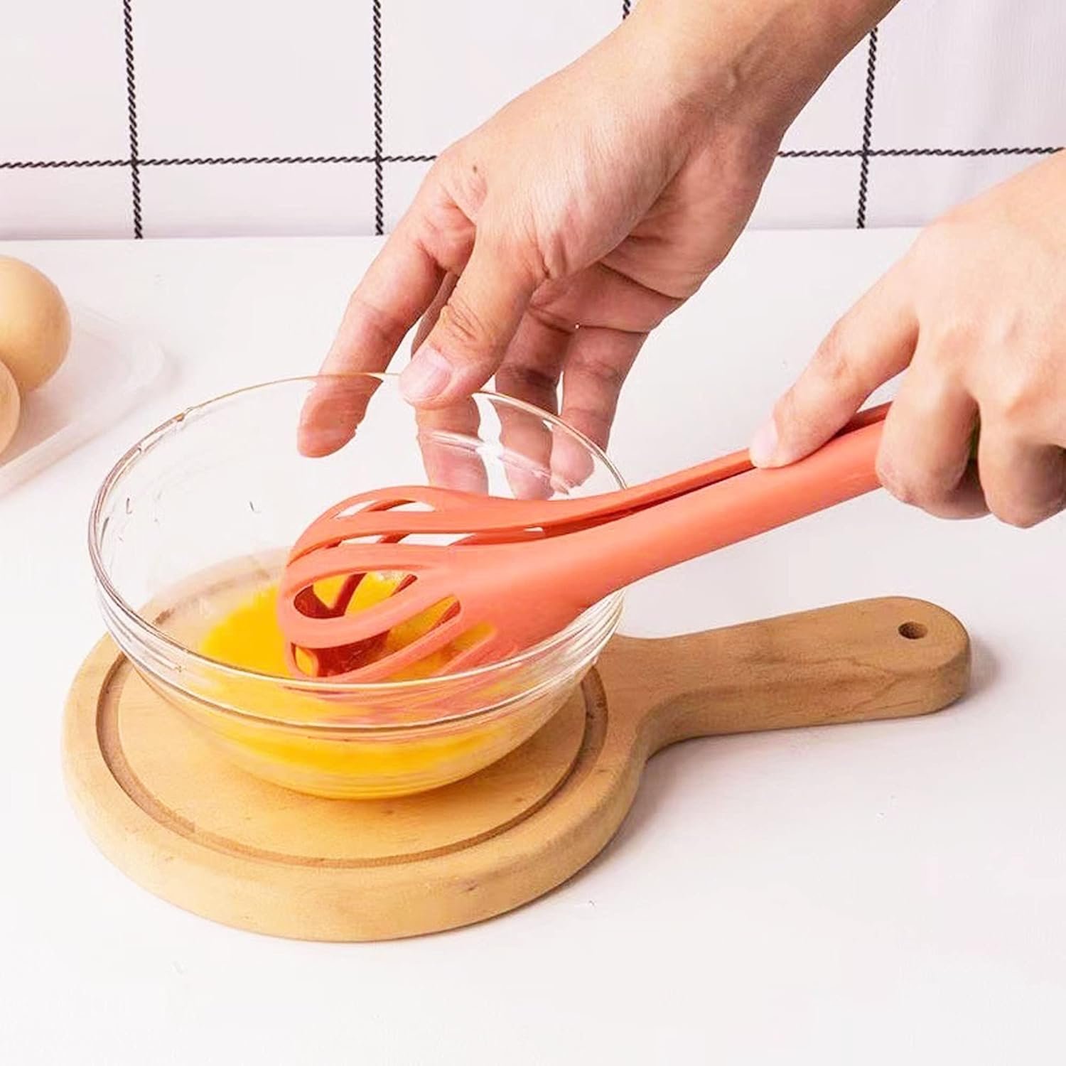 Multifunction Egg Whisks,2 in 1 Food Clip  Egg Whisk Nylon Egg Beater Noodle Clamp Salad Bread Clips Cream Mixer for Cooking BBQ Blending Beating Stirring (Red)