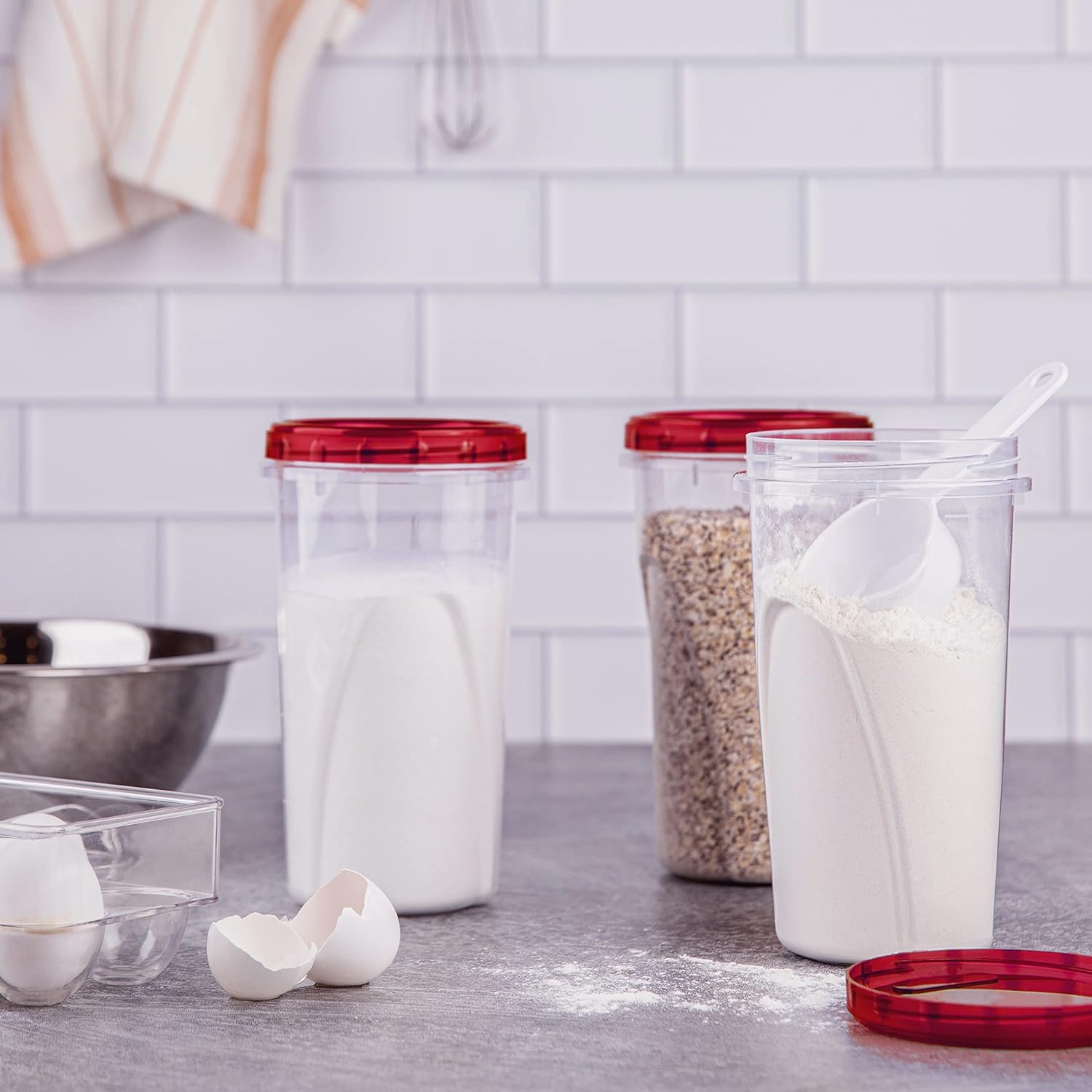 PLASTICPRO 48 Ounce Twist Top Deli Containers Clear bottom With Red Top Twist on Lids Reusable, Stackable, Food Storage Freezer Container Pack of 4 PLASTICPRO 48 Ounce Twist Top Deli Containers Clear bottom With Red Top Twist on Lids Reusable, Stackable, Food Storage Freezer Container Pack of 4