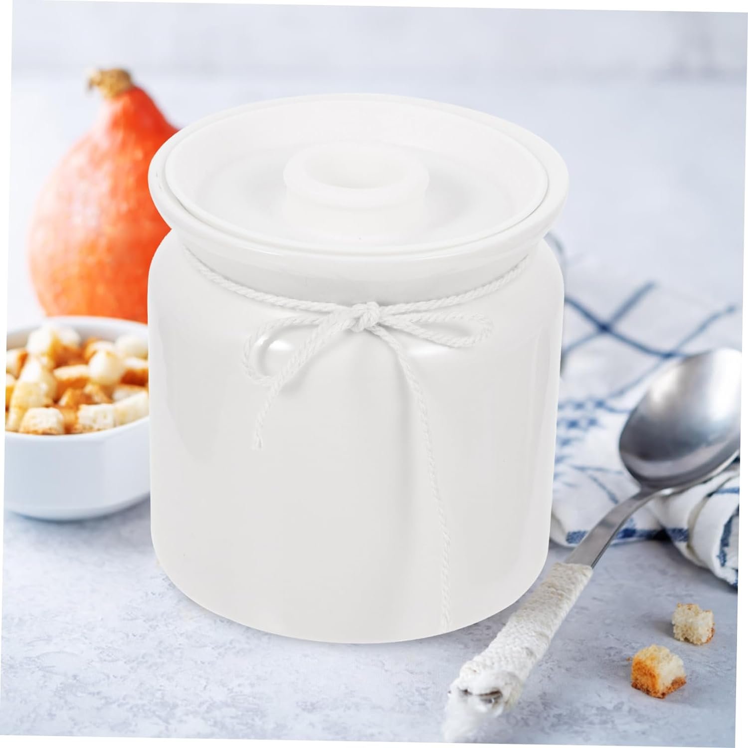 PRETYZOOM 2pcs Ceramic Lard Jar Condiment Container Ceramic Tea Canister Coffee Canister Condiment Bottle Grease Container Salt Pepper Pot Sauce Can White Ceramics Oil Storage Tank