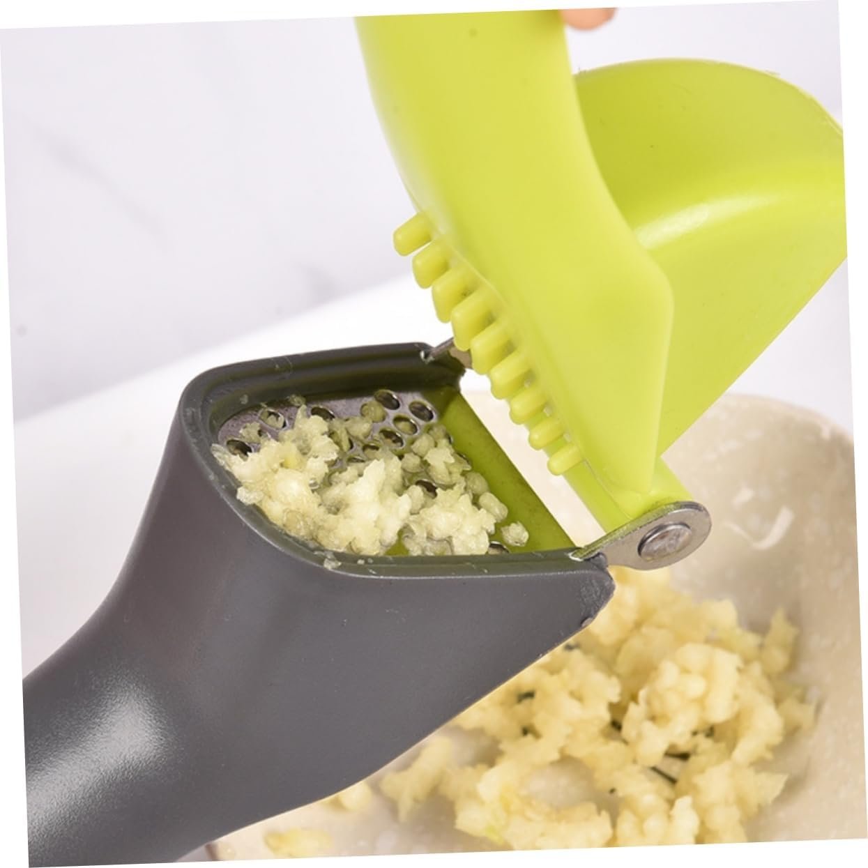 SHOWERORO Garlic Press Garlic Mincer Garlic Chopper Kitchen Tools Ginger Mincer Fresh Garlic Mince Garlic Slicer Garlic Grinder Stainless Steel Garlic Masher Meat Grinder