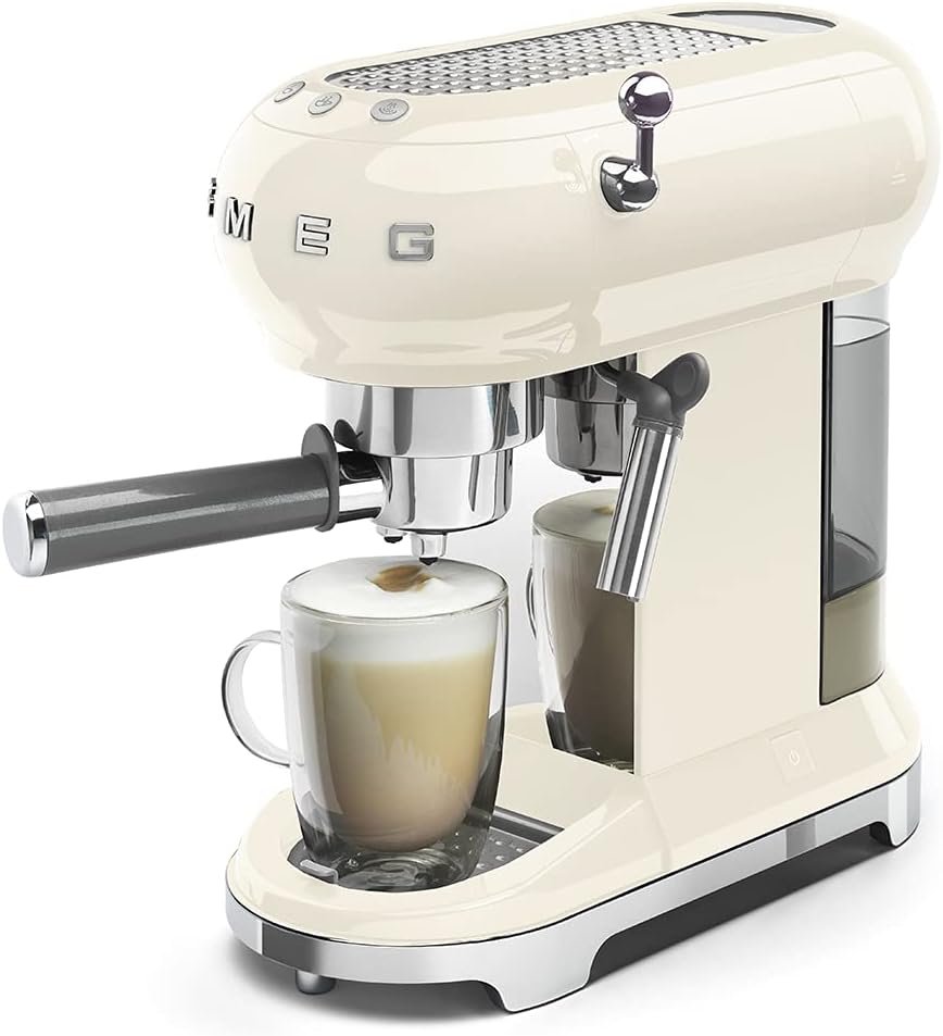 Smeg ECF01CRUS Espresso Coffee Machine, One Size, 1L, Cream Smeg ECF01CRUS Espresso Coffee Machine, One Size, 1L, Cream