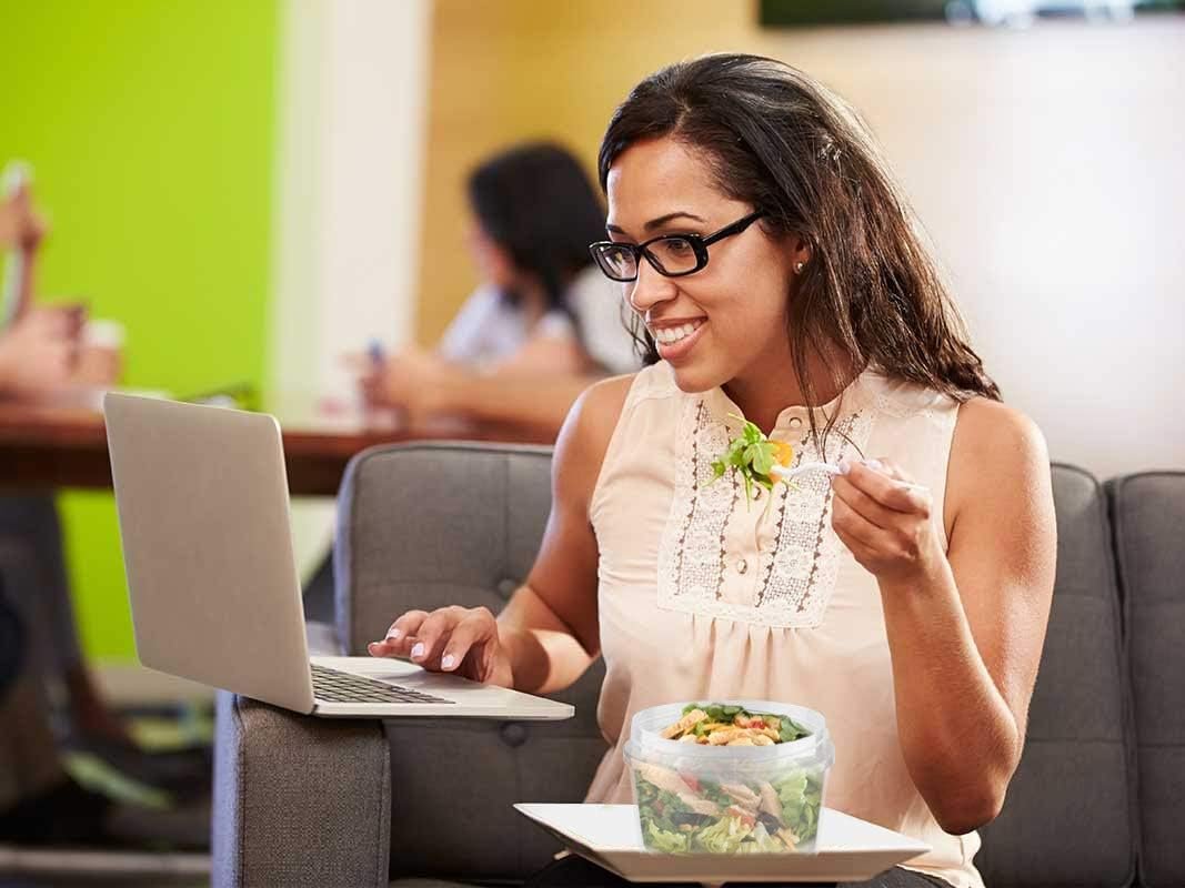 Twist Top Food Deli Containers Screw And Seal Lid 16 Oz Stackable Reusable Plastic Storage Container 12 Pack.